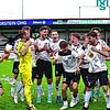 Großer Jubel nach dem deutlichen Sieg. Die U21 des FC 08 Villingen krönt sich zum Meister in der Verbandsliga.