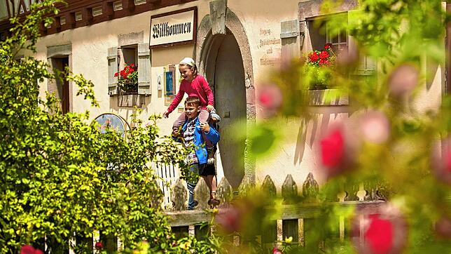 Der Eingang zum Freilichtmuseum Neuhausen ob Eck. Kleine und große Besucher sind hier wieder willkommen.