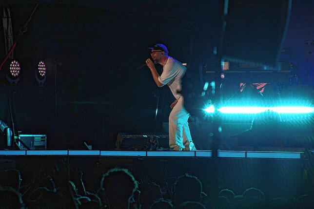 Finale in Schaffhausen: So bunt war der Auftritt von Mark Forster, Plüsch und Dean Lewis.