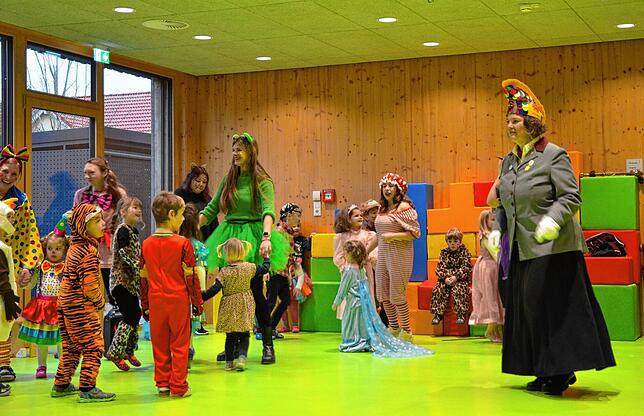 Bild 35: Markdorf feiert Fasnet: Die beeindruckendsten Bilder der Schüler- und Kindergartenbefreiung
