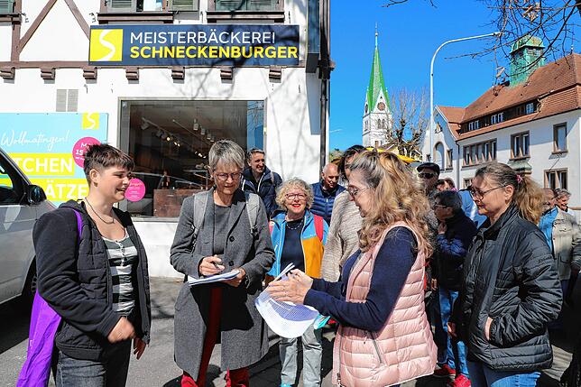 Eigentlich sollte ein Bebauungsplan aufgestellt werden, damit die Wollmatinger Ortsmitte ihr Gesicht nicht verliert. FGL&Grüne treffen ...