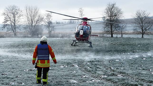 Ein Rettungshubschrauber war bei dem Unfall vor Ort.