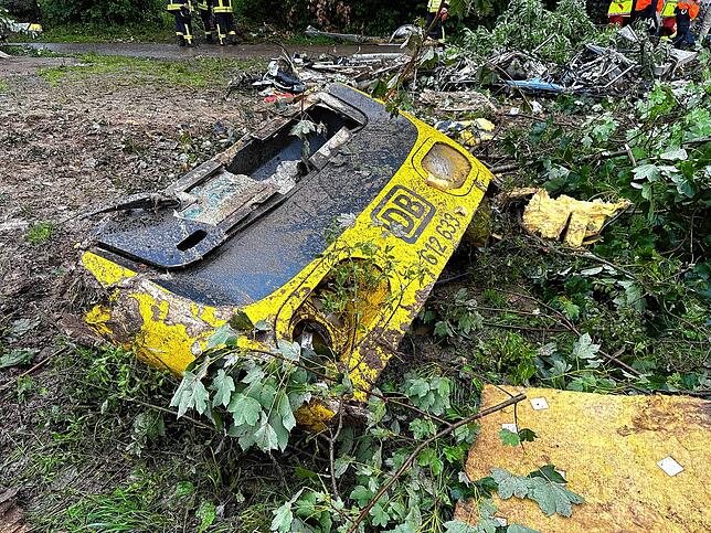 Bild 8: Bilder zeigen das ganze Ausmaß des tödlichen Zugunglücks im Kreis Biberach