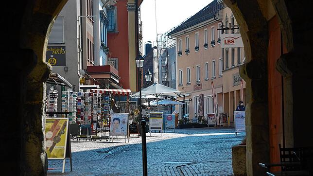 Wie kann Markdors Innenstadt lebendiger werden? Was steigert die Attraktivität für Besucher und Kunden? Fragen, die den Gemeinderat in ...
