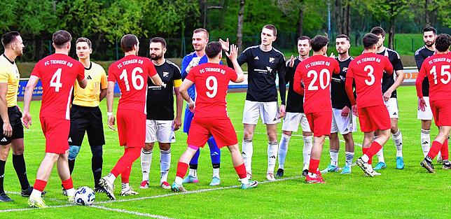 Bild 5: SV 08 Laufenburg besiegt den FC Tiengen 08 im Hochrhein-Derby mit 4:2 – und wir haben Fotos!
