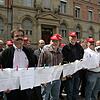 Die Mitarbeiter gingen auf die Barrikaden, hier stellten sie 2007 in Konstanz Strafantrag gegen den früheren TTE-Geschäftsführer.
