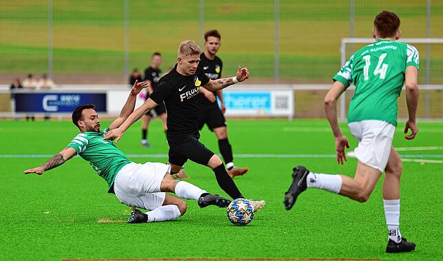 Bild 14: Unsere Bildergalerie vom Kreisliga-Derby zwischen dem TuS Blumberg und der SG Riedböhringen/Fützen