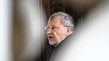 Bernhard Marx, hier bei der Werkeinführung, ließ die majestätische Klangwelt der Orgelmusik erklingen. Foto: Cornelia Liebwein