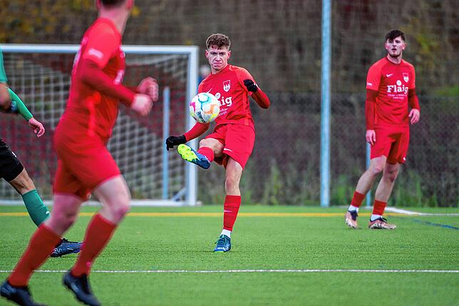 Bild 7: FC Tiengen 08 und FC Zell trennen sich 1:1 &ndash; und wir haben Bilder!