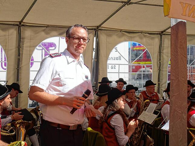 Bild 10: Bilder vom Floriansfest der Freiwilligen Feuerwehr Oberteuringen