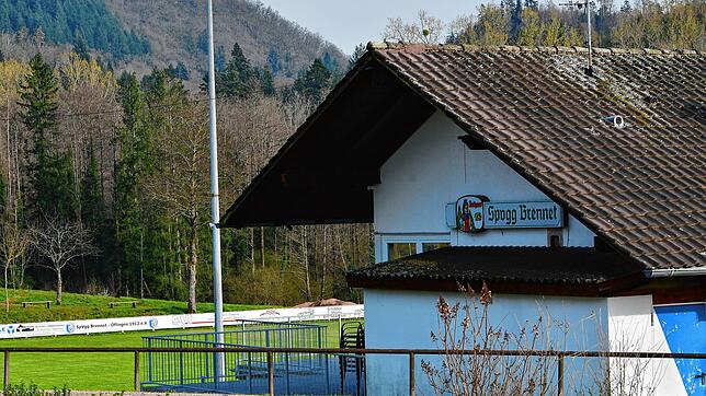 Wegen Corona vorübergehend geschlossen: Wie bei der Spvgg. Brennet-Öflingen ruht bei allen Fußballvereinen in Deutschland der ...