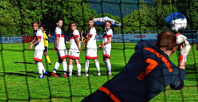 Bild 32: SV Eichsel dreht binnen drei Minuten das Spiel im Rothaus-Bezirkspokal zum 4:3-Sieg bei der SG Niederhof-Binzgen &ndash; und wir haben Bilder!