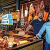 Die Brüder Massimo und Ettore Pernice haben sich einen Traum erfüllt und am 20. März die Bar e Cucina Unico in der August-Ruf-Straße ...
