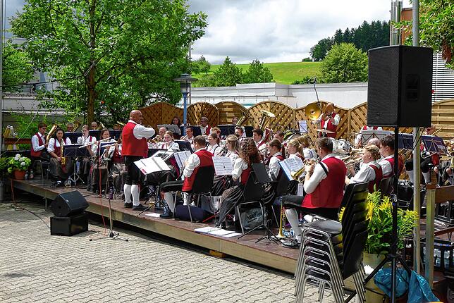 Bild 14: Bilder vom Sommerfest des Musikvereins Roggenbeuren