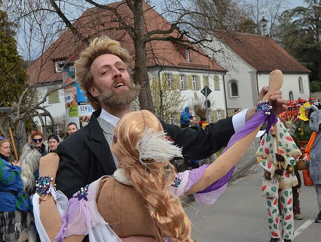 Bild 28: Bilder vom Umzug am Fasnetsunntig Umzug in Markdorf