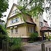Das Albert-Schweitzer-Haus in Königsfeld mit Blick auf den Haupteingang von der Schramberger Straße aus. Bilder: Werner Müller