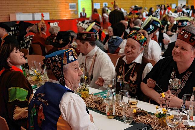 Bild 27: Bilder vom Ehrenabend der Narrengesellschaft Hennenschlitter