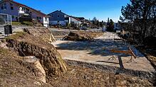 Der Neubau der Flüchtlingsunterkunft Überauchen läuft bereits. Unsere Aufnahme zeigt die Lage am 11. März 2025.