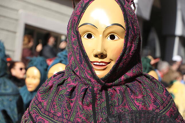 Die Pfullendorfer Schaalweiber mit ihren wunderschönen Masken.
