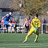 Luca Müller (links) vom FC Radolfzell hat mit diesem tollen Treffer den 4:1-Endstand gegen den SC Gottmadingen-Bietingen besorgt.
