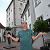 Und nun? Wie soll es weitergehen mit dem Bischofsschloss, fragt sich FDP-Stadtrat Rolf Haas.