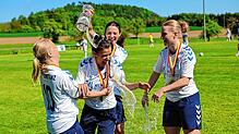 Großer Jubel bei den Frauen des SC Konstanz-Wollmatingen nach dem Sieg im Finale des SBFV-Pokals. Foto: Frederick Woehl