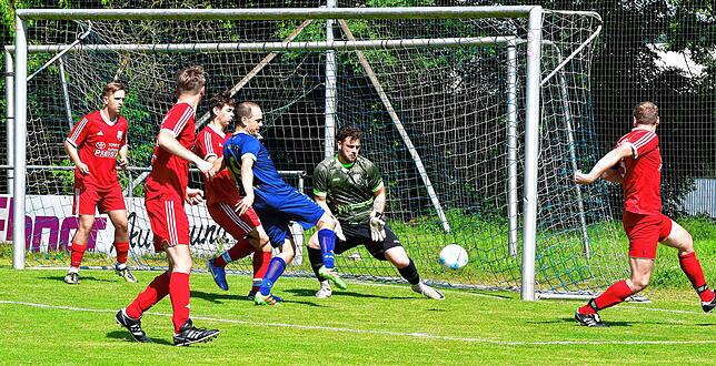 Bild 33: SV Albbruck besiegt den SV Eggingen mit 3:2 – und wir haben Fotos!