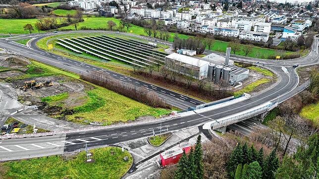 Für den Verkehr freigegeben: Die neue Verkehrsführung zwischen Schättlisberg und Aufkirch in Überlingen.