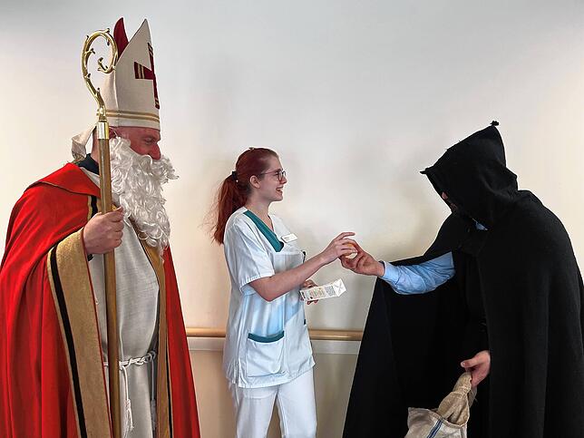 Lily Henning freut sich über die kleine Geste der Seelsorger.