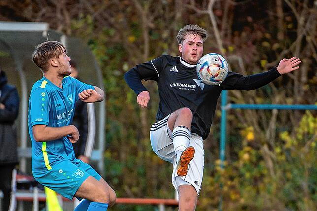 Bild 18: SV Buch gewinnt deutlich mit 6:2 bei der U23 des SV 08 Laufenburg &ndash; und wir haben Bilder!