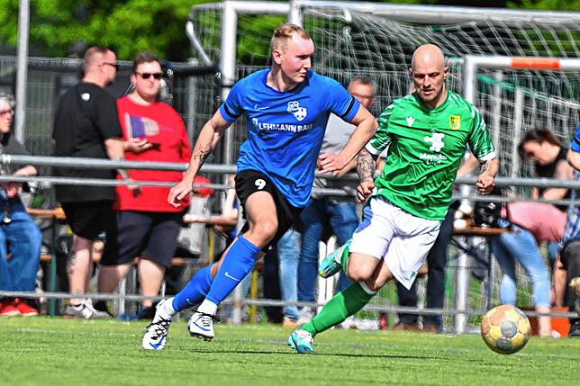 Bild 13: SG Mettingen/Krenkingen holt sich ein 2:2 beim SV Herten – und wir haben Bilder!
