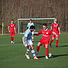 Mit 4:3 gewann die SpVgg Allmannsdorf (rote Trikots) beim Türkischen SV Konstanz.