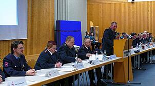 Im Beisein der geballten Feuerwehrführung aus Stetten a.k.M., des Landkreises Sigmaringen, des Kreisfeuerwehrverbandes sowie dessen ...