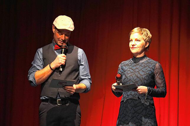 Bild 25: Bilder von der Turngala in Güttingen