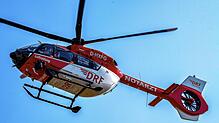 Ein Rettungshubschrauber im Einsatz. (Symbolbild) Nach einem schweren Unfall mit mehreren Verletzten in Waldshut-Tiengen wurde der ...