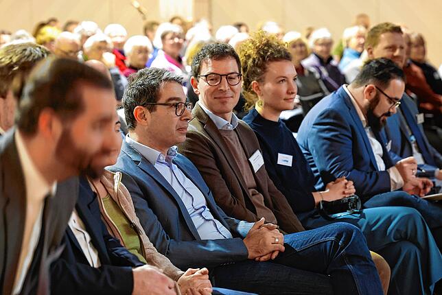 Prominenter Besucher bei den 46. Naturschutztagen in Radolfzell: Der ehemalige Nabu-Vorsitzende und heutige Grünen-Staatsekretär André ...