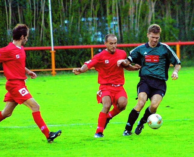 Bild 5: Erinnerungen ans erste Derby des SC 03 Rheinfelden auf der Richterwiese am 13. September 2003