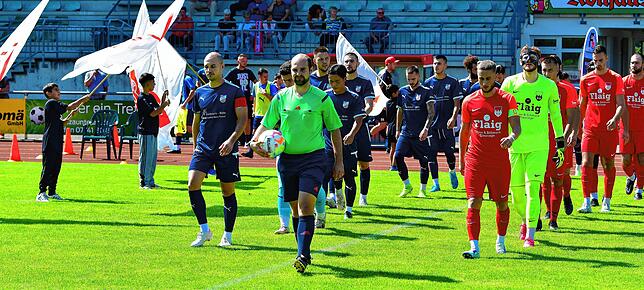 Bild 3: FC Tiengen 08 gewinnt das Derby gegen den VfB Waldshut mit 7:1 &ndash; und wir haben Bilder!