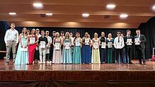 Die Absolventinnen und Absolventen der Klasse 10a.