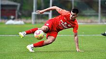 Ballakrobat: Daniel Guznenko besticht im offensiven Mittelfeld des FC Tiengen 08 durch seine Technik am Ball und seine Dribbelkünste bei ...