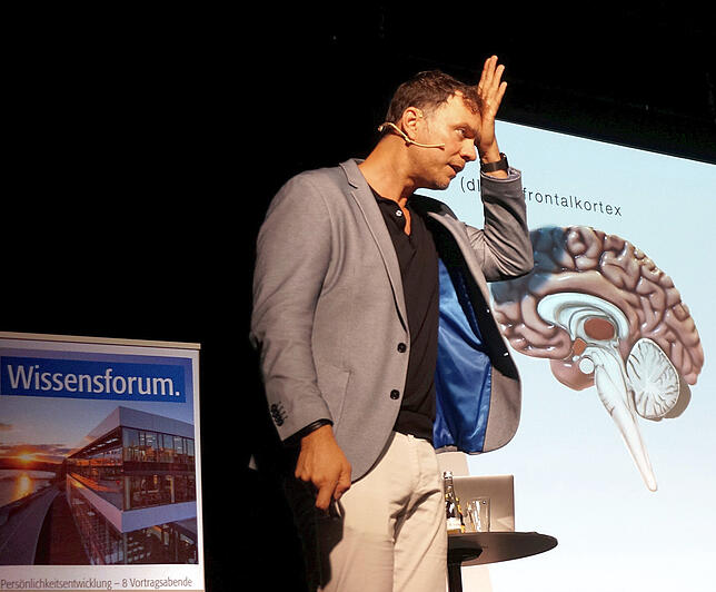 Bild 8: Neurowissenschaftler Volker Busch in Waldshut: Bilder des dritten SÜDKURIER-Wissensforums
