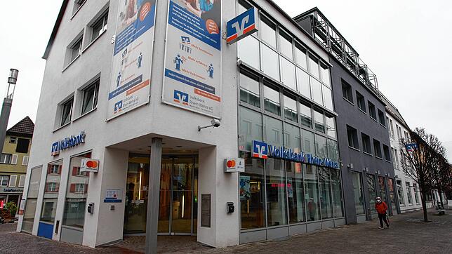 Auch in unsicheren Zeiten bewähre sich das Genossenschaftsmodell der Volksbank Rhein-Wehra, wie der Vorstand nun den Mitgliedern bei der ...