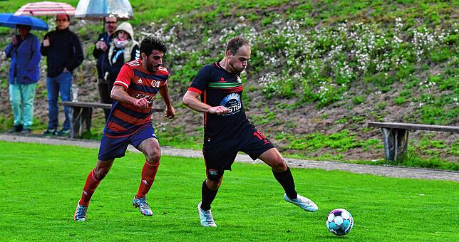 Bild 18: Spvgg. Andelsbach holt sich ein 1:1 im Derby gegen den SC Niederhof/Binzgen &ndash; und wir haben Bilder!