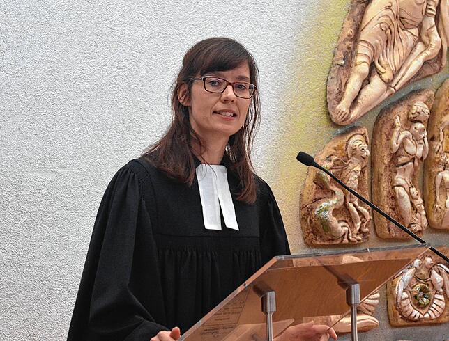 Predigte im Haus im Weinberg: Pfarrerin Kristina Wagner.