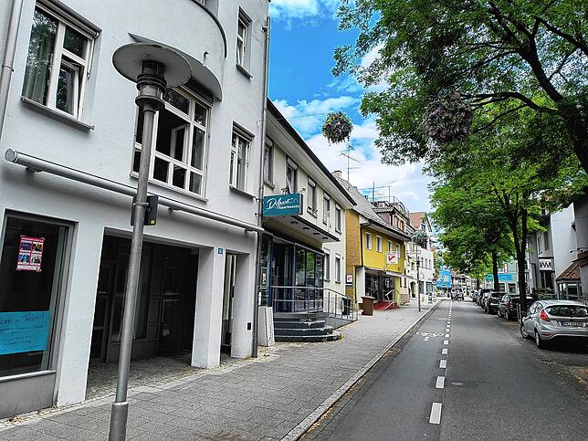 Dieses Appartementhaus betreibt das Ehepaar Dilpert in der Hauptstraße. Direkt dahinter, rückwärtig der Straße, steht noch ein weiteres ...
