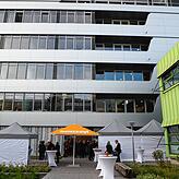 Das Center for Visual Computing of Collectives der Universität Konstanz bekommt ein neues Forschungsgebäude ZT überreicht.