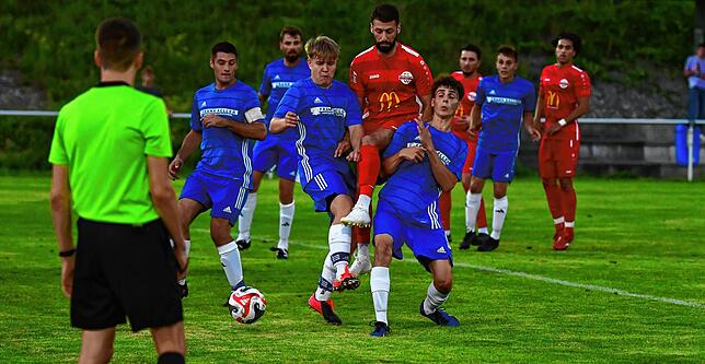 Bild 36: FC Wallbach setzt sich mit 2:0 beim SV Karsau durch &ndash; und wir haben Bilder!