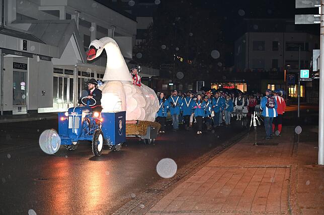 Bild 41: So schön war der Schmutzige Donnerstag in Lauchringen - Die schönsten Narren-Bilder des Tages!