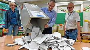 Den Weg zur Wahlurne müssen Wähler wohl bereits im Februar beschreiten. In den Kommunen starten bereits die Vorbereitungen. Unter ...