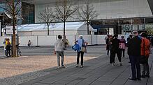 Ganz spontan zum Impfen: Berechtigte Personen haben eine Chance auf einen spontanen Termin im Kreisimpfzentrum Singen. Vorausgesetzt, es ...